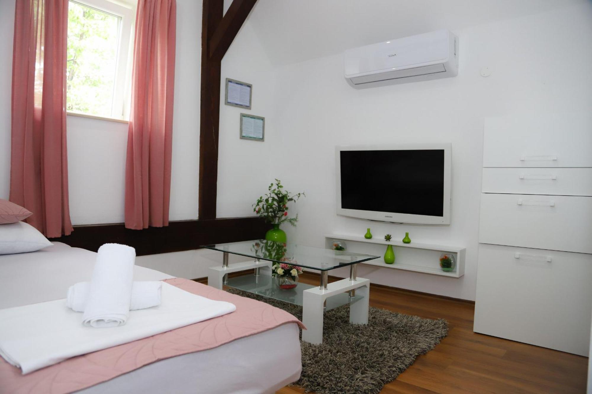 Vila Zahumka Mostar Luaran gambar
